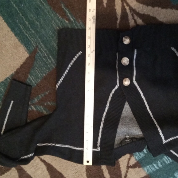 Lulus Mod Moment Black Knit Cropped Cardigan Sweater Size Xs - Picture 8 of 9